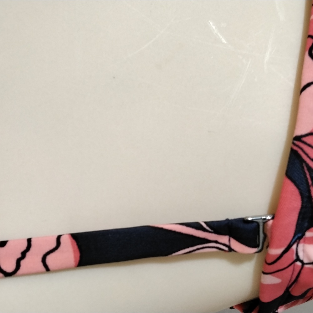 Kona Sol Floral 1 Piece Bathing Suit w/Tie Back and Adjustable Straps Size L - Picture 4 of 16